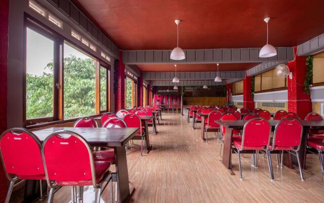 RedDoorz Plus near Balai Kota Batu 2