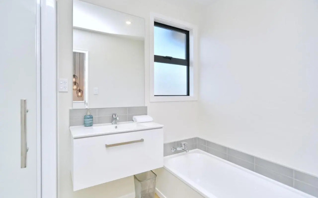 Lavandula 4 - Christchurch Holiday Homes
