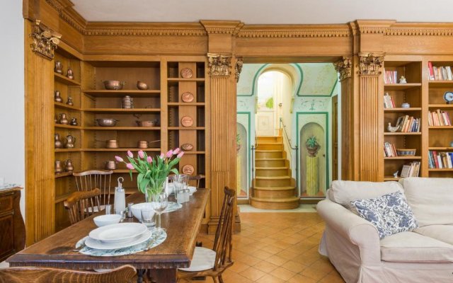 RSH Spanish Steps Luxury Apartment