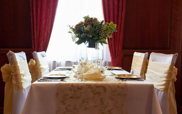 Hradná stráž Hotel&Apartments