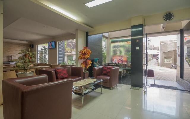 RedDoorz At Hotel Arimbi Dewi Sartika Baru