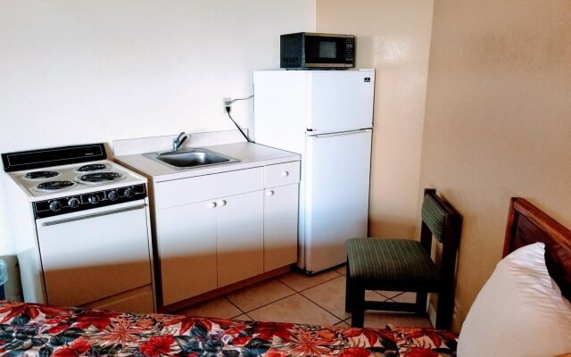 Grand Prix Motel on the Beach