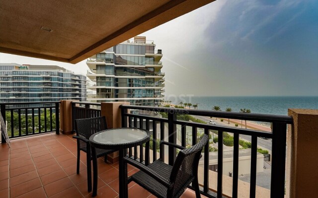 Anantara Royal Amwaj Luxurious 1 BR-Palm Jumeirah Apartment