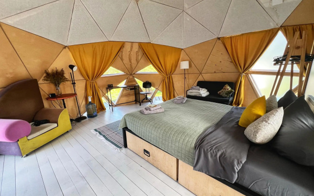 Глэмпинг Рапа Нуи (Rapa Nui)