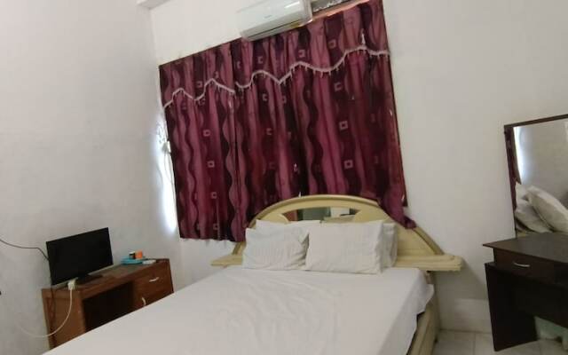 SPOT ON 92338 Karin Kost