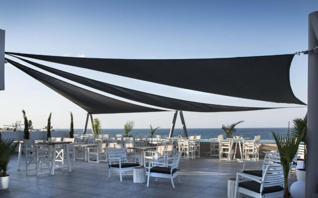 Glaros Royal Beach Hotel