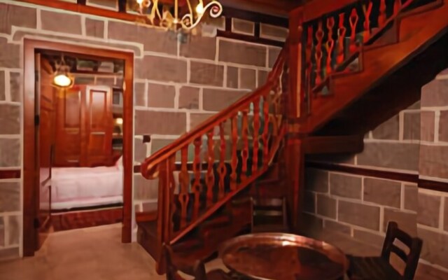 And Hotel