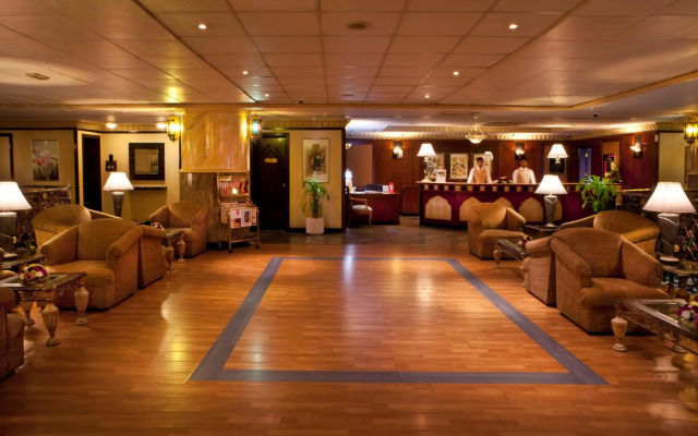 Landmark Plaza Hotel