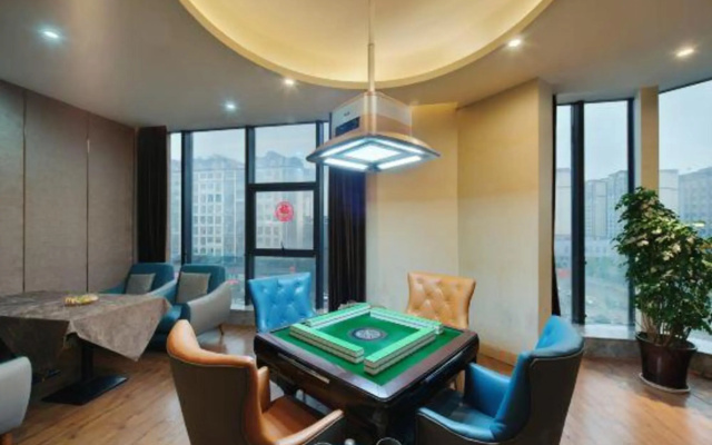 Wise Confidencen Jin Cheng Hotel