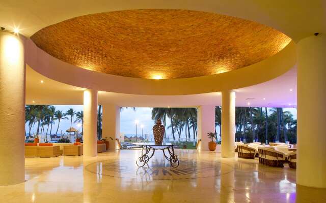 Emporio Ixtapa