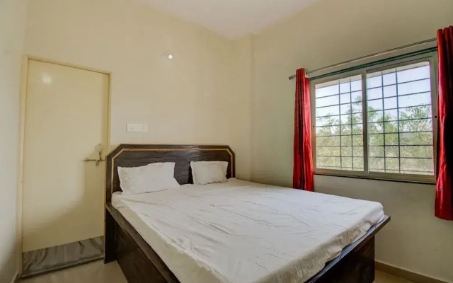 SPOTON 30567 Karthik Residency