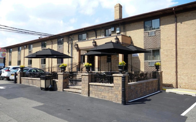 Holland Hotel Free Parking Jersey City