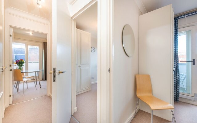Fantastic 1 Bedroom apt Walking Distance to Oxford Circus Central London - EH6