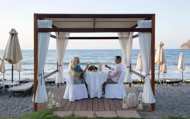 Thalassa Beach Resort - Adults Only