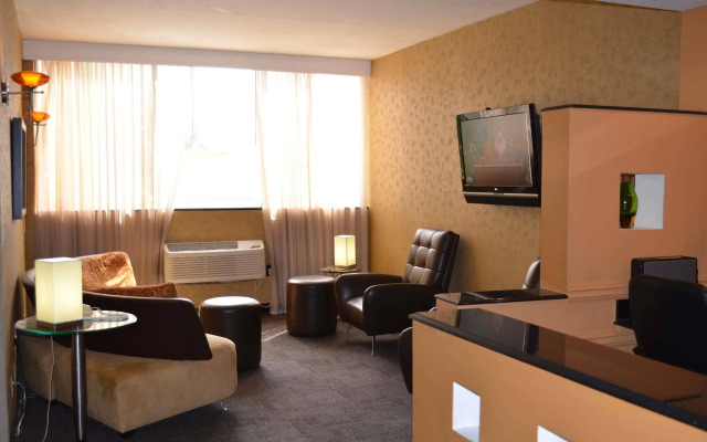 The Independence Inn Charlotte/Matthews Hotel