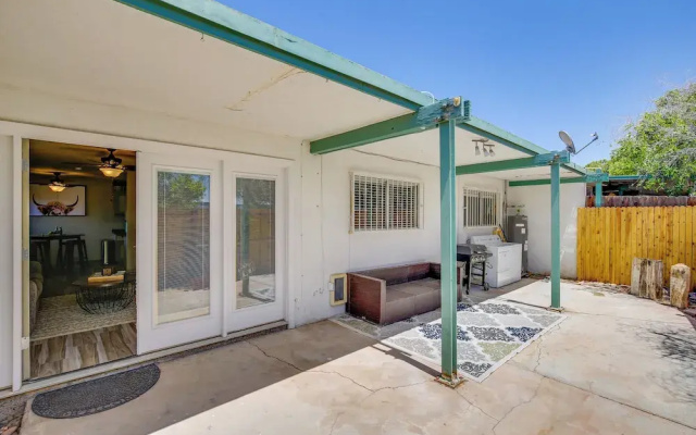 Centrally Located Yuma Retreat w/ Fenced Patio