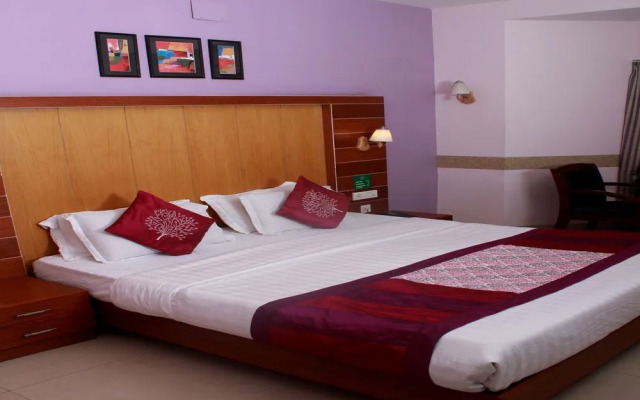 Oyo 2410 Near Railway Station