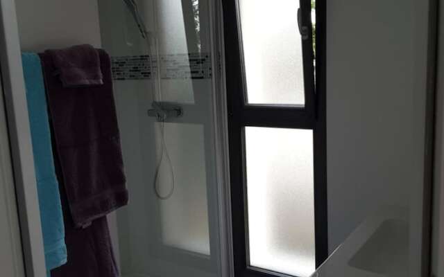 Villa'vi Lyon Est Chambres d'Hôtes