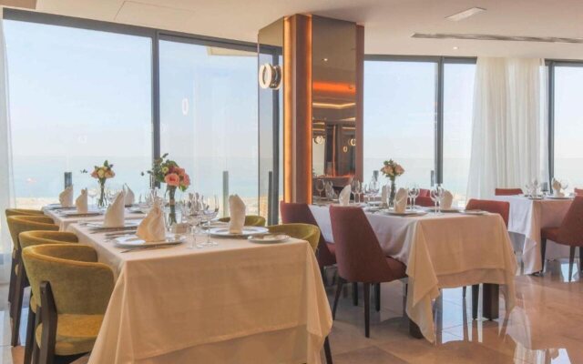 Lamaraz Arts Hotel