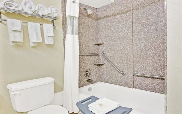 Days Inn Knoxville North