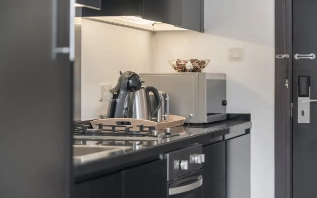 HiGuests - Damac Maison