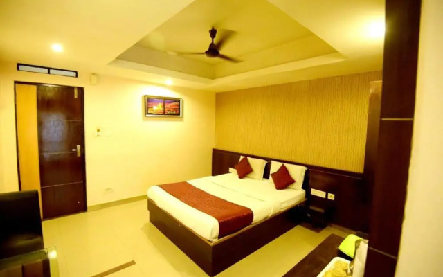 Hotel Shastri Paradise