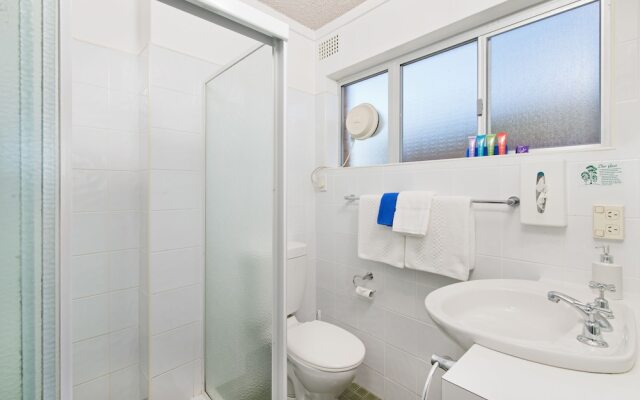 Haven Waters Motel & Apartments