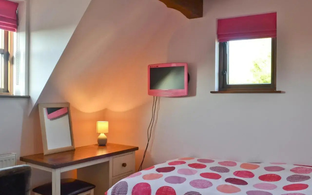 Maytree Cottage