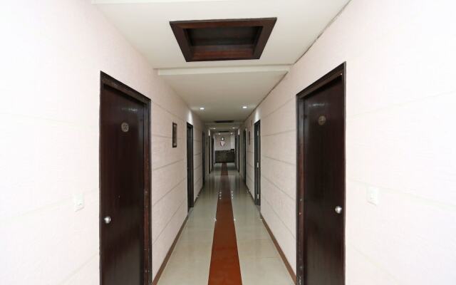 OYO 3697 Hotel Rivieraa