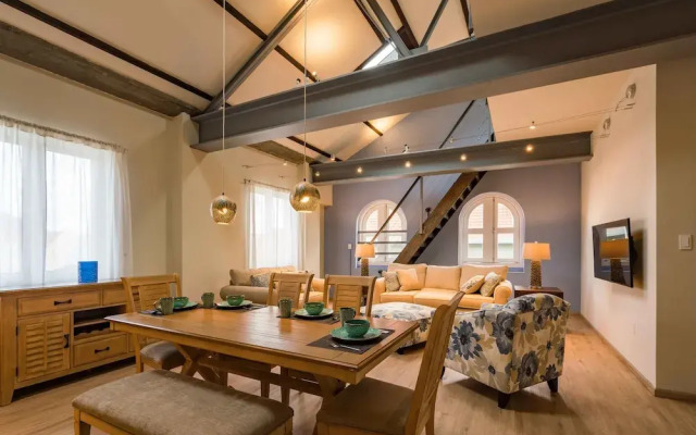The Yellow Penthouse
