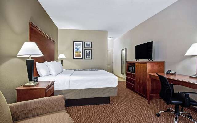 La Quinta Inn & Suites by Wyndham Fairfield TX