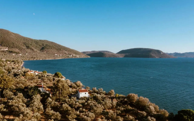 Traditional Stone House in Seafront Olive Grove A