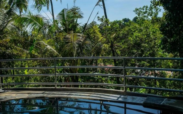 Omunity Bali