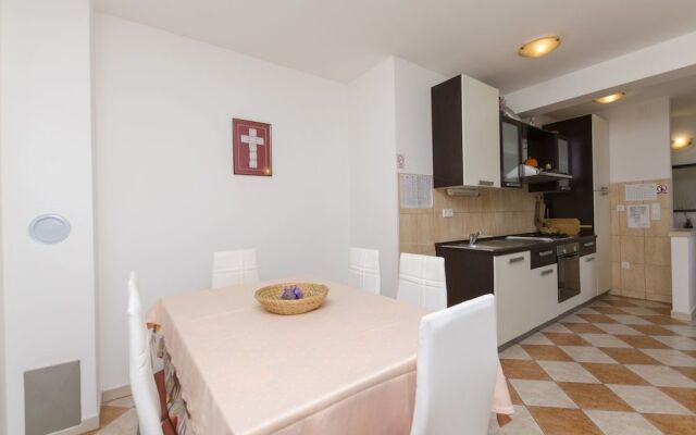 Apartments Marinko