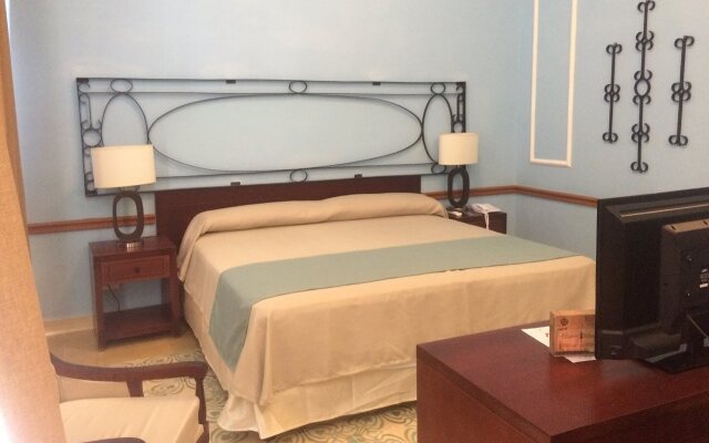 E Rueda Hotel