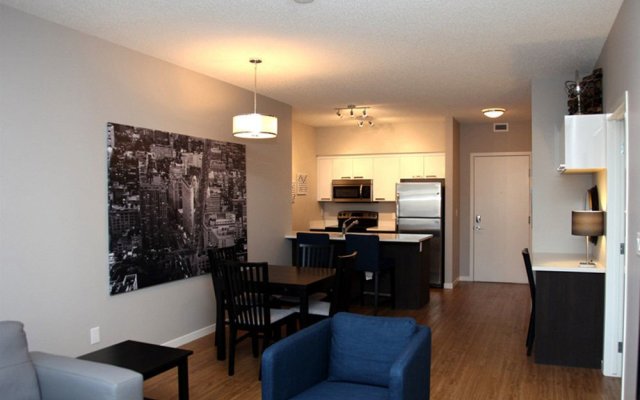 O hotel suites Airdrie Copperstone