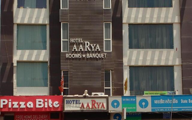 Aarya Hotel