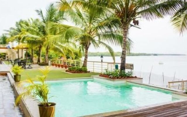 Deltin Palms Riverfront