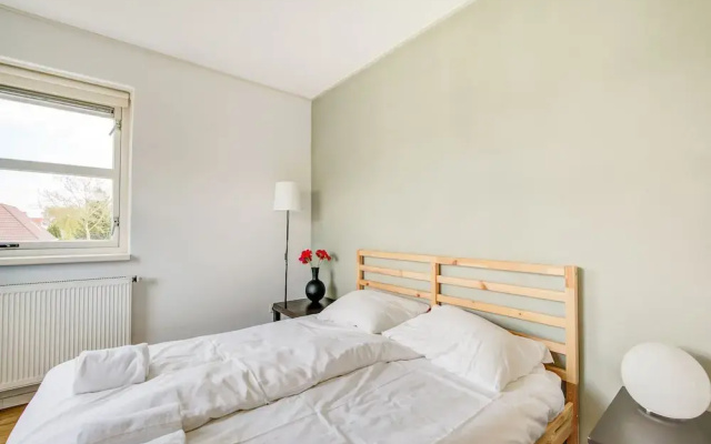Lovely Holiday Home in Zeewolde With a Swimming Pool