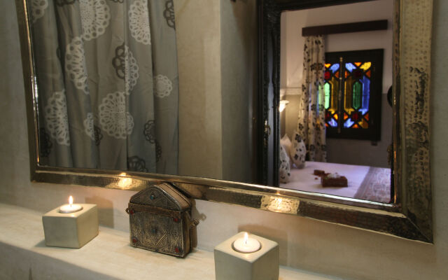 Riad Nesma Suites & SPA