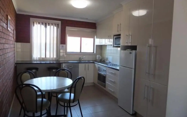 Paradise Holiday Apartments