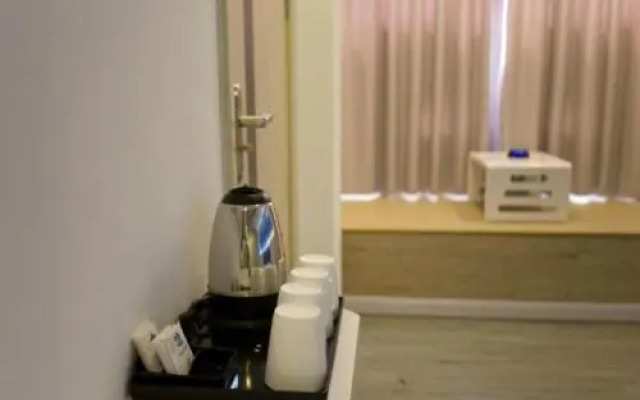 Yangjiang Zhapo Yacht Holiday Hotel