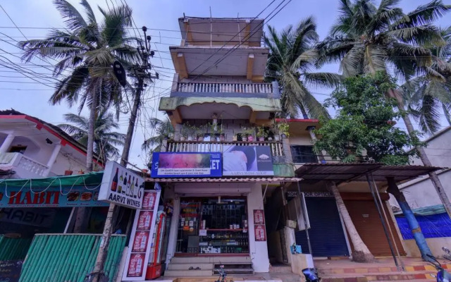 Om Ganesh Guest House