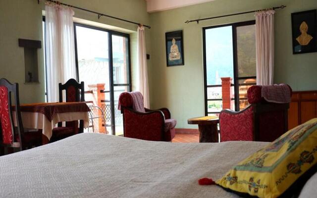 Sampada Inn