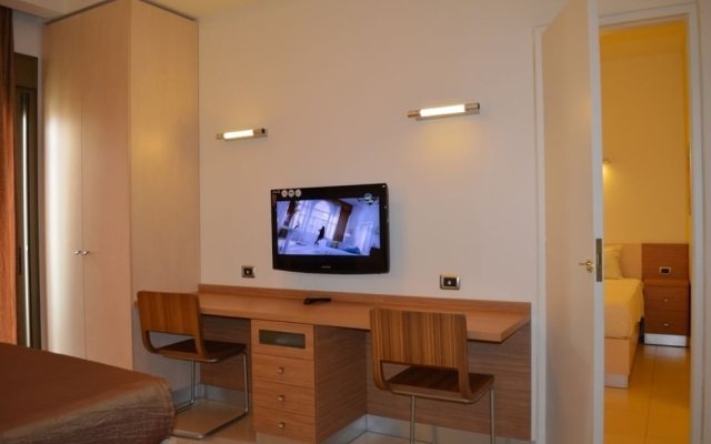 Hayali Suites