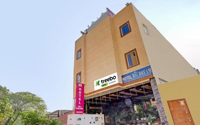 Treebo Taj Dream