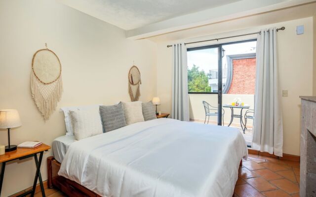 Centro 2BR Home with Rooftop Terrace