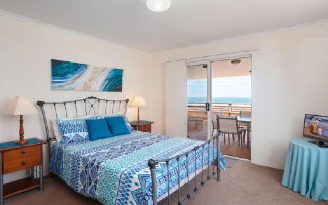 3 'The Clippers' 131 Soldiers Point Road - Fabulous Waterfront Unit – Guest Rooms – Soldiers Point