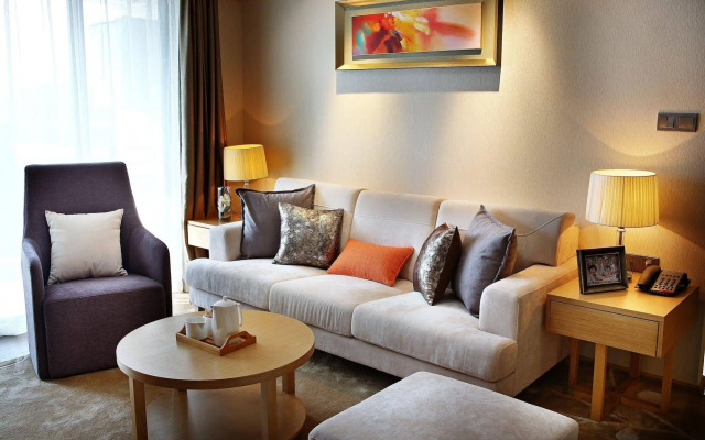 Panyu Yuwa Serviced Residences