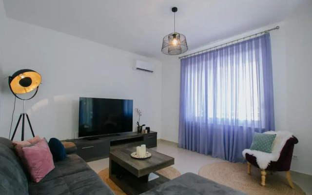 Scenic Sea View Apartment Trogir